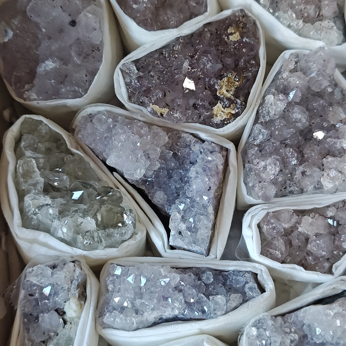 Light Amethyst Clusters