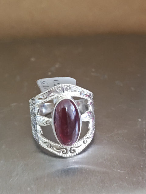 Garnet Sterling Silver Leaf Ring