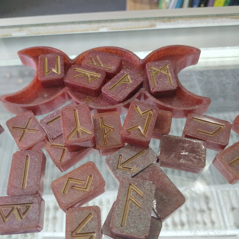 Dark Red Rune Set