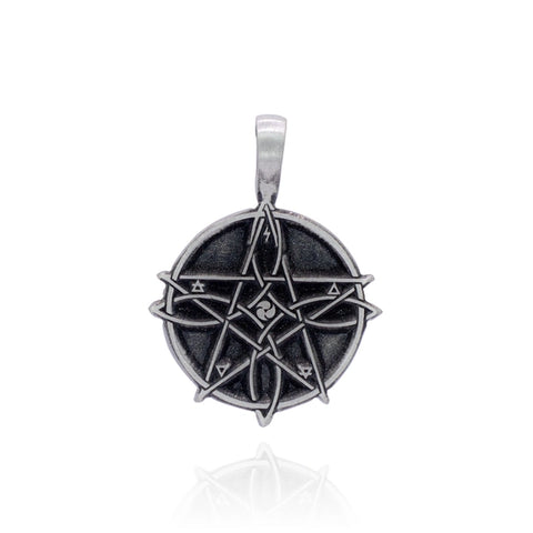 the Witch's Knot On Pentacle