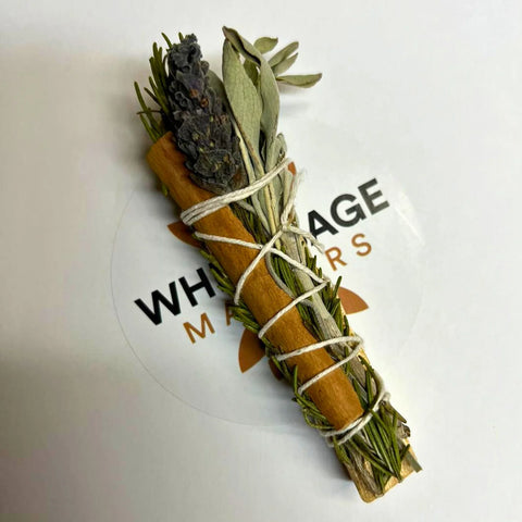 White Sage, Palo Santo, Rosemary, Cinnamon & Lavender