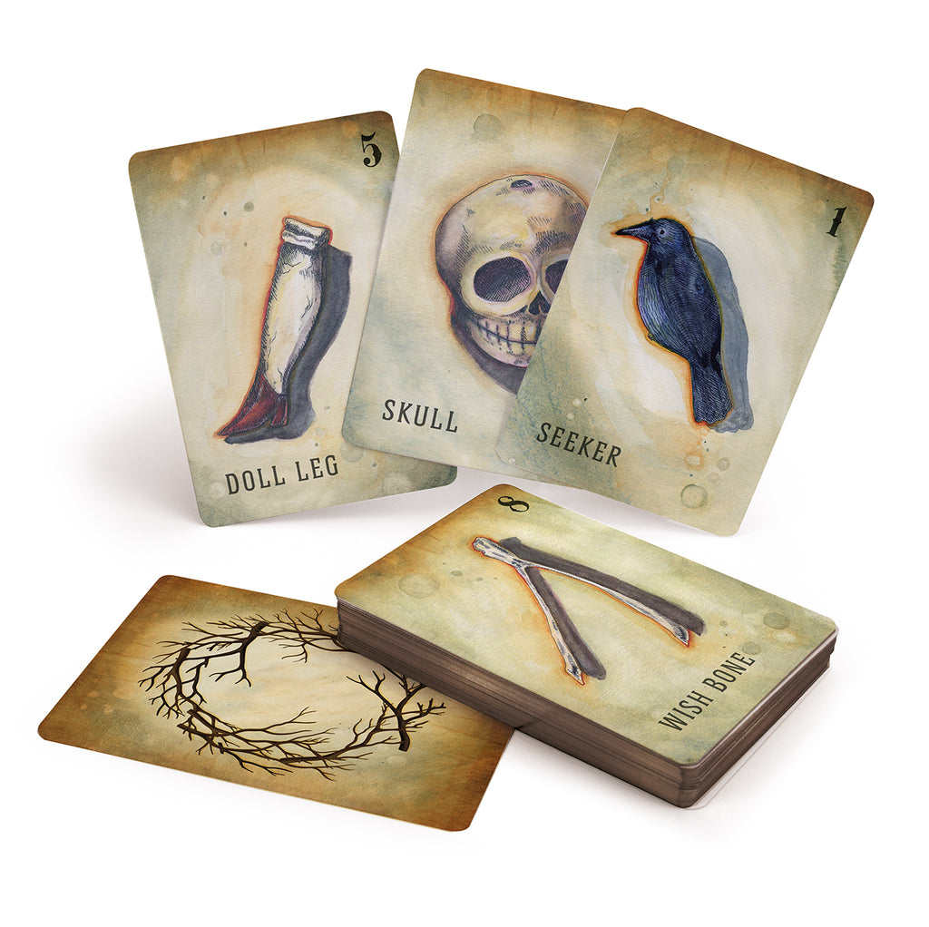 Between the Worlds : Shadowcasting with Bone and Curio Oracle Cards