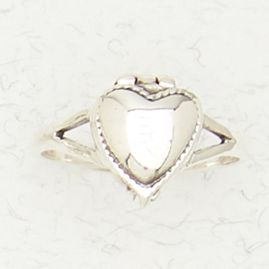 Poison Ring - Heart